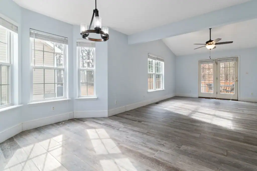 Professional estate cleanout services in Whitby Ontario